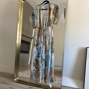 Nwt cupshe kimono type coverup size small